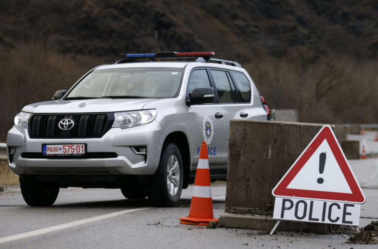 Κόσοβο: Πυροβολήθηκε Σέρβος — Νέα ένταση στις σχέσεις Βελιγραδίου – Πρίστινας