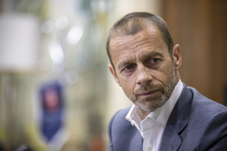 Τσέφεριν: «Η Ρωσία θα παραμείνει αποκλεισμένη ως το τέλος του πολέμου»