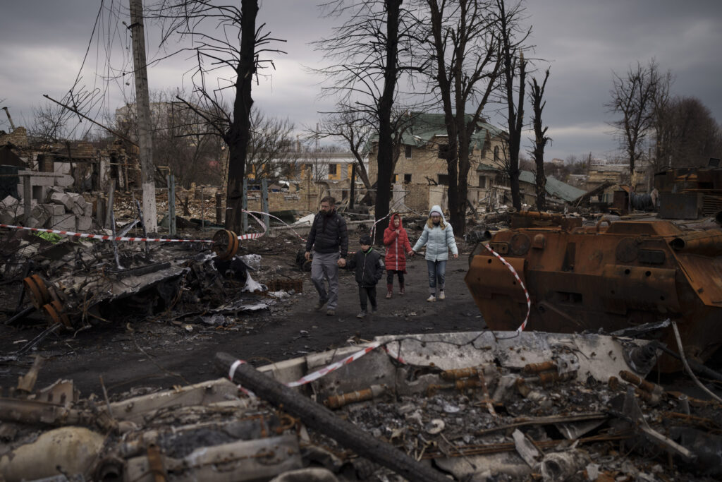Ουκρανία: Ένας χρόνος από τη σφαγή στη Μπούτσα, πόλη – σύμβολο της ρωσικής βάρβαρης κατοχής