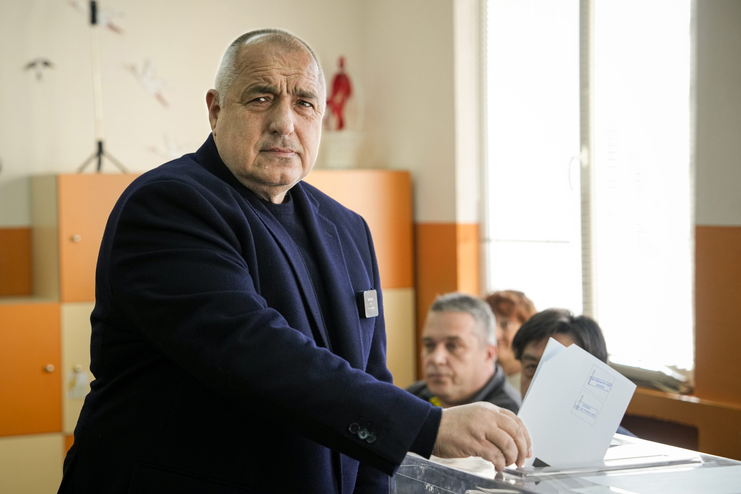 Βουλγαρία: Εκλογές για πέμπτη φορά σε δύο χρόνια – Διχασμός μετά τον πόλεμο στην Ουκρανία