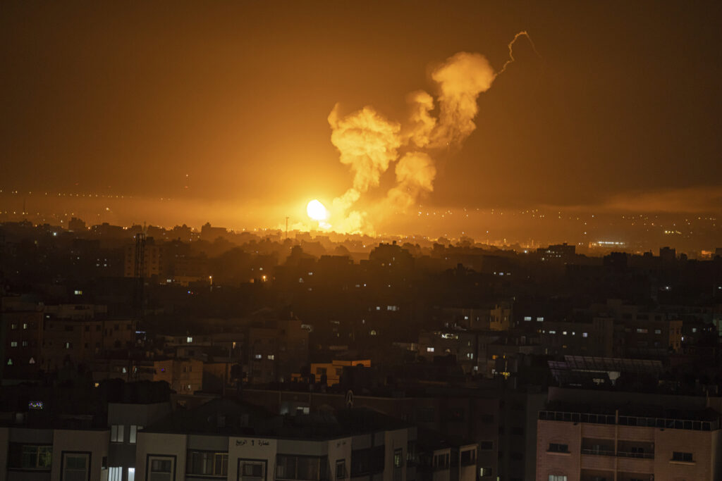 Μεσανατολικό: Ισραηλινές επιθέσεις στο νότιο Λίβανο και στη Λωρίδα της Γάζας