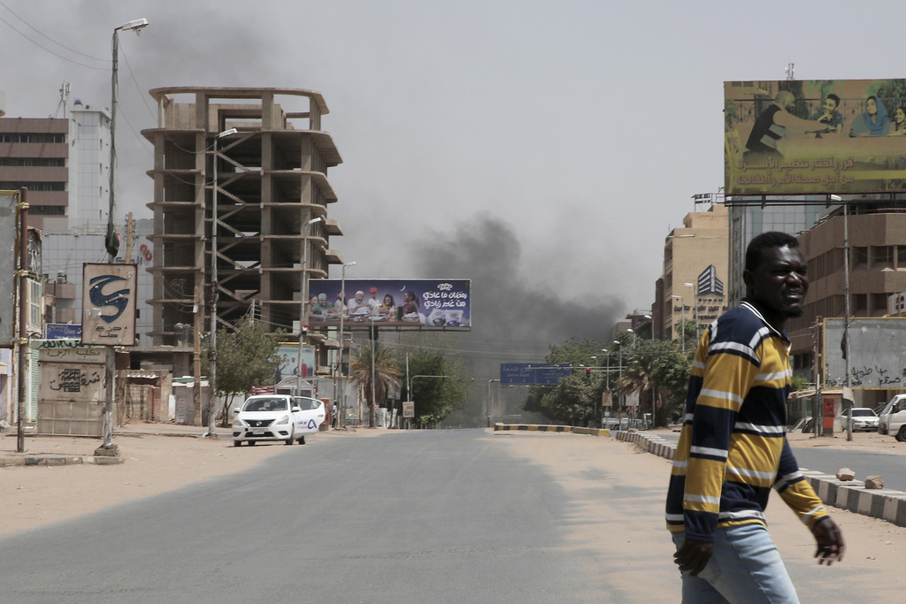 Σουδάν: Γενικεύονται οι συγκρούσεις με τις παραστρατιωτικές δυνάμεις της RSF – Μάχες στο κτήριο της κρατικής τηλεόρασης