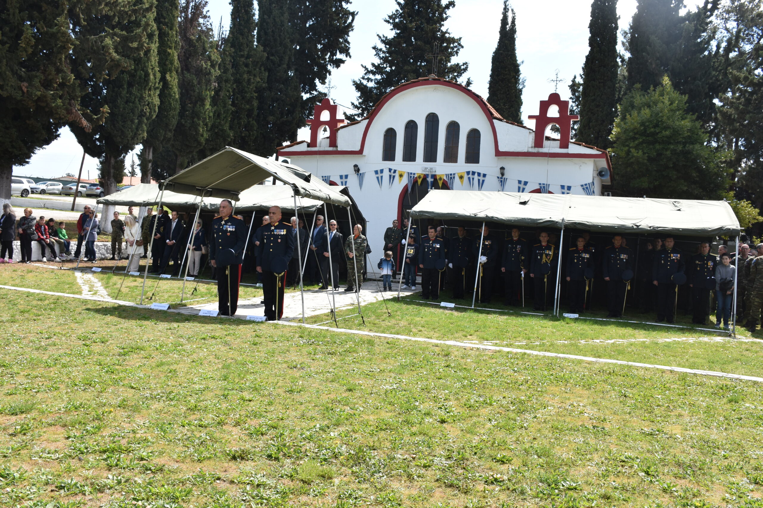 Κομοτηνή: Τον Άγιο Γεώργιο τον τροπαιοφόρο τίμησαν στο Στρατόπεδο Παράσχου
