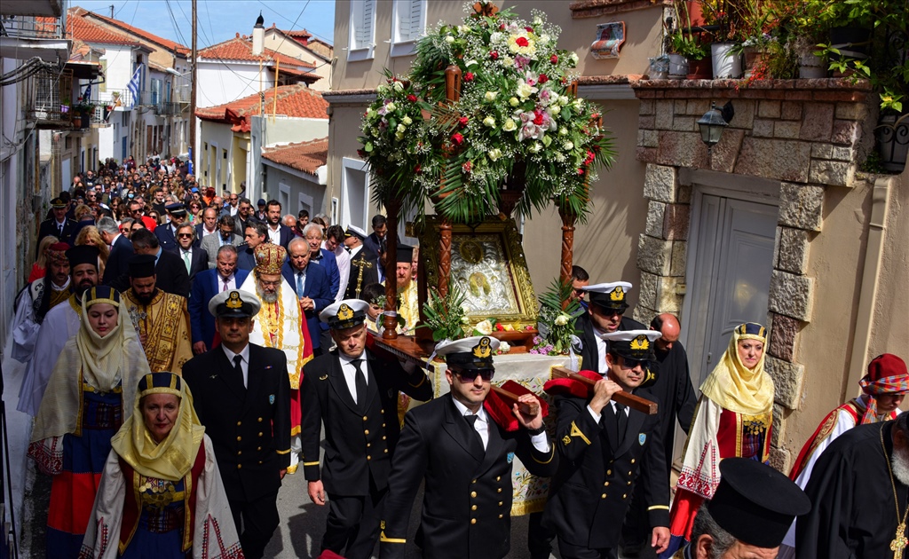 Κορώνη: Με λαμπρότητα εορτάστηκε η Παναγία  Ελεήστρια (φωτογραφίες)