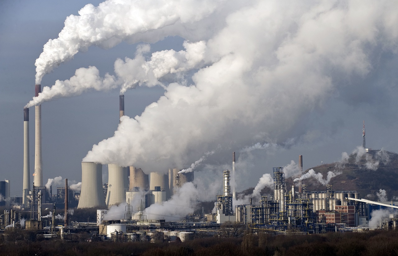 Κομισιόν: Συμμόρφωση με τις δεσμεύσεις τους για μείωση των ατμοσφαιρικών ρύπων, ζήτησε από 14 κράτη μέλη  