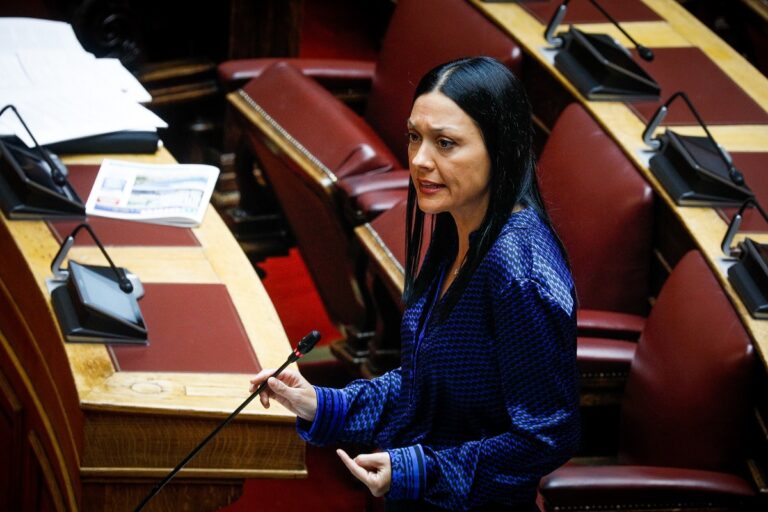 Ν. Γιαννακοπούλου στο Πρώτο για το πάγωμα των επιτοκίων: Θετικά τα μέτρα που δίνουν ανάσα στον λαό, αλλά καθυστερημένα (audio)
