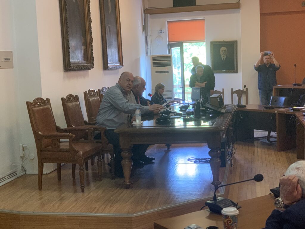 ΟΧΙ στη μονάδα LNG είπε το Δημοτικό Συμβούλιο Βόλου-Αποχώρησε η πλειοψηφία