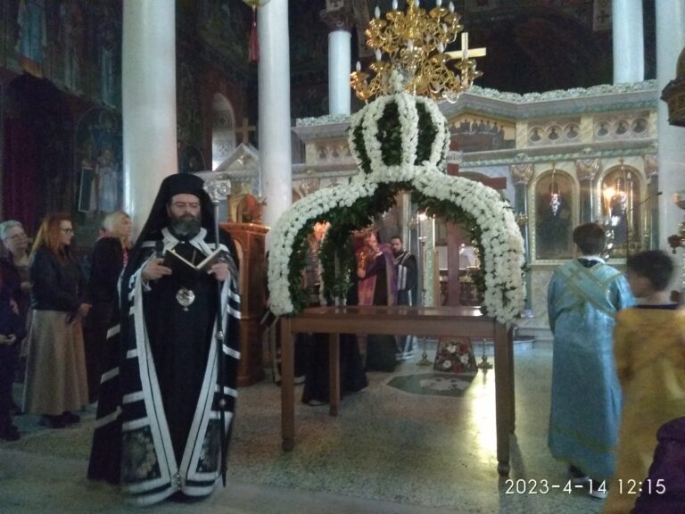Με κατάνυξη οι Ροδοπίτες συμμετέχουν στις Ακολουθίες για τα Άγια Πάθη