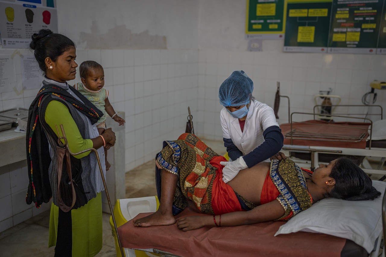 ΟΟΣΑ: H Ινδία υφίσταται τις συνέπειες της φυγής των γιατρών