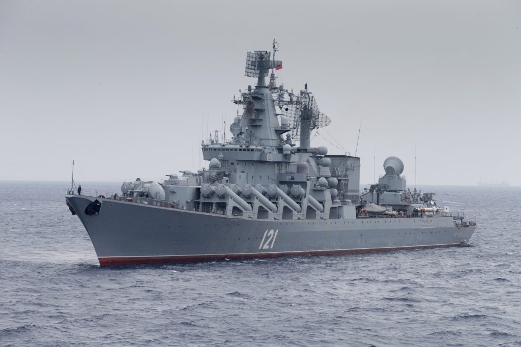 Ρώσος αξιωματούχος: Ο Στόλος της Μαύρης Θάλασσας απώθησε επίθεση με USV στο λιμάνι της Σεβαστούπολης
