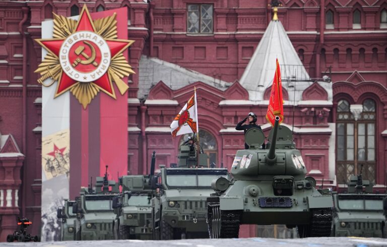 Ρωσία: Χωρίς ξένους ηγέτες η στρατιωτική παρέλαση της 9ης Μαΐου  