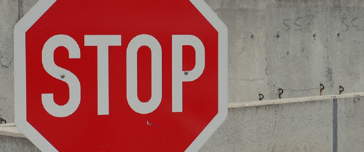 STOP