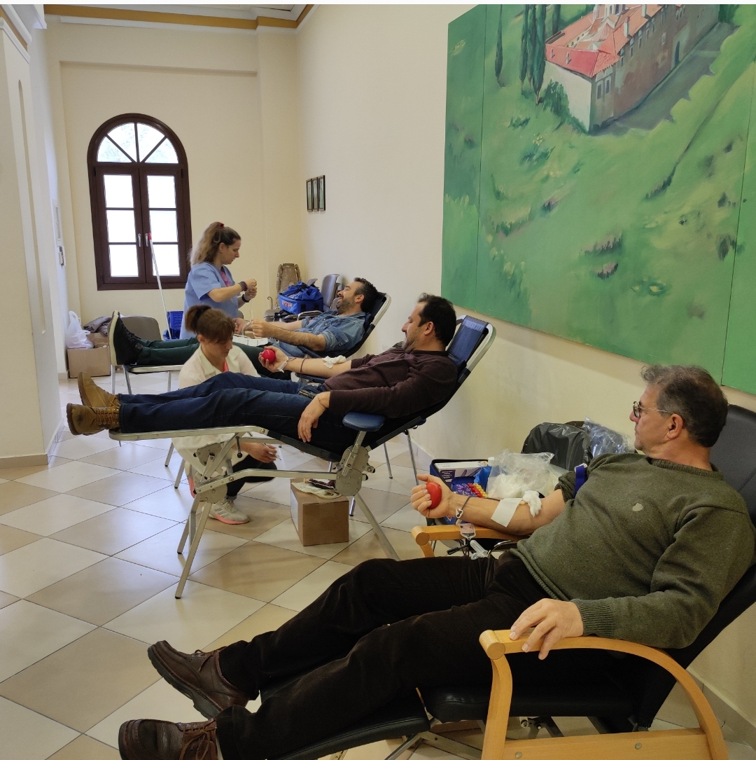 Μητρόπολη Σάμου: Η μεγάλη συμμετοχή στην εθελοντική αιμοδοσία ικανοποίησε τους διοργανωτές