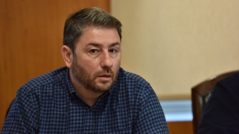 Ανδρουλάκης για το ναυάγιο: Είμαστε όλοι βαθιά συγκλονισμένοι – ΕΕ και Ελλάδα πρέπει να λάβουν τα μέτρα τους