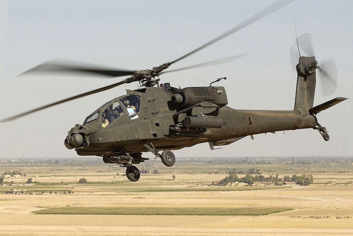 canada_Apache AH-64