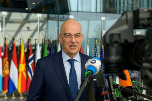 Στις Βρυξέλλες ο Ν. Δένδιας για το Συμβούλιο Εξωτερικών Υποθέσεων – Συνάντηση με την ΥΠΕΞ Αλβανίας στο περιθώριο