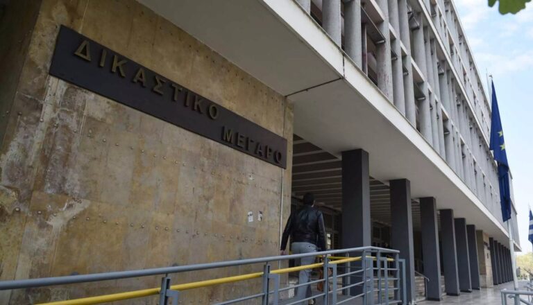 Θεσσαλονίκη: Καταδίκη των γιατρών που ξέχασαν χειρουργική βελόνα στην κοιλιά ασθενούς