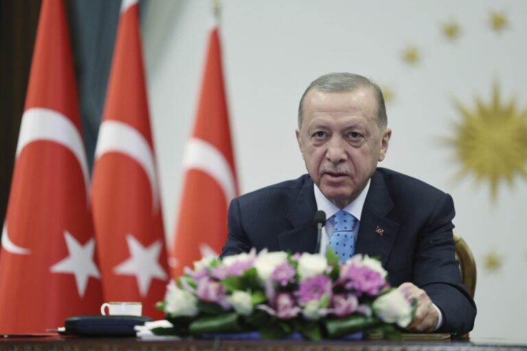 Σ. Ντάλης για Τουρκία: Το κομβικό ερώτημα είναι “ποιος Ερντογάν θα μας προκύψει την επομένη των εκλογών”