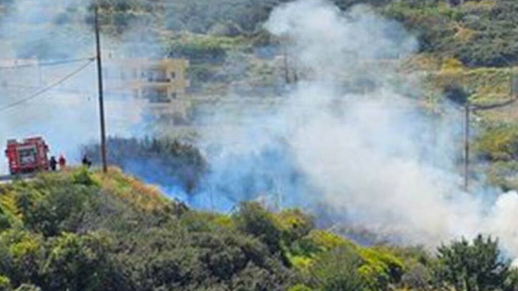 Ηράκλειο: Πήγε να καθαρίσει το χωράφι βάζοντας φωτιά και κινδύνευσε περιοχή στην Αγ. Πελαγία