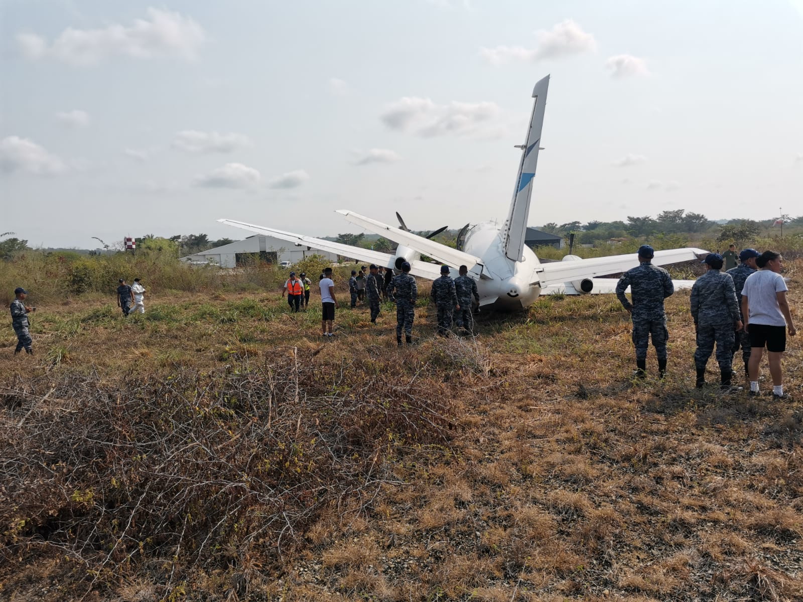 Αεροπλάνο στη Γουατεμάλα με βλάβη στο σύστημα προσγείωσης – Σώοι επιβάτες και πλήρωμα