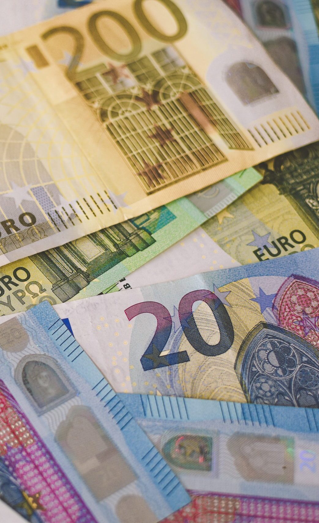 χρήματα EUROs λεφτα