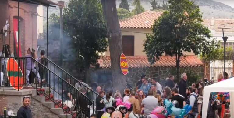Πασχαλινό γλέντι διοργάνωσε ο Δήμος Δυτικής Λέσβου Πασχαλινό γλέντι διοργάνωσε ο Δήμος Δυτικής Λέσβου