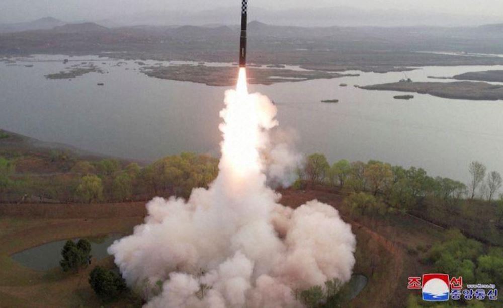 G7: Να «απέχει» η Βόρεια Κορέα από νέες δοκιμές πυρηνικών όπλων και βαλλιστικών πυραύλων