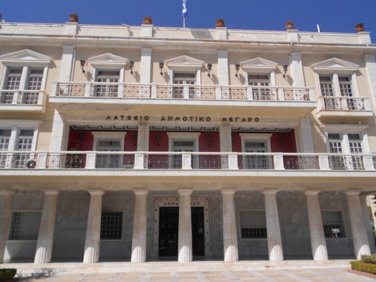 Πύργος: «Πράσινο φως» για οριζόντια μείωση κατά 50% στα τέλη κοινόχρηστων χώρων στον Δήμο
