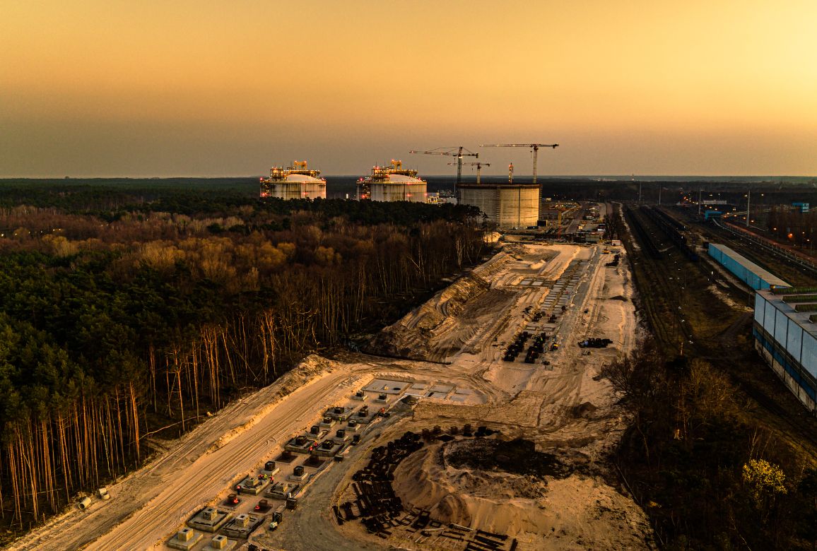 «Απαγορευμένη ζώνη» η περιοχή γύρω από σταθμό LNG στην Πολωνία