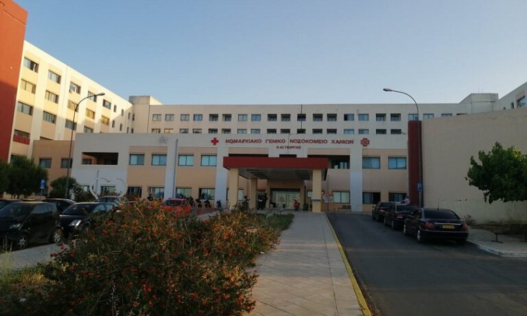 Τροχαίο με διανομέα στα Χανιά – Στον εισαγγελέα για απόπειρα ανθρωποκτονίας με δόλο ο οδηγός του ΙΧ