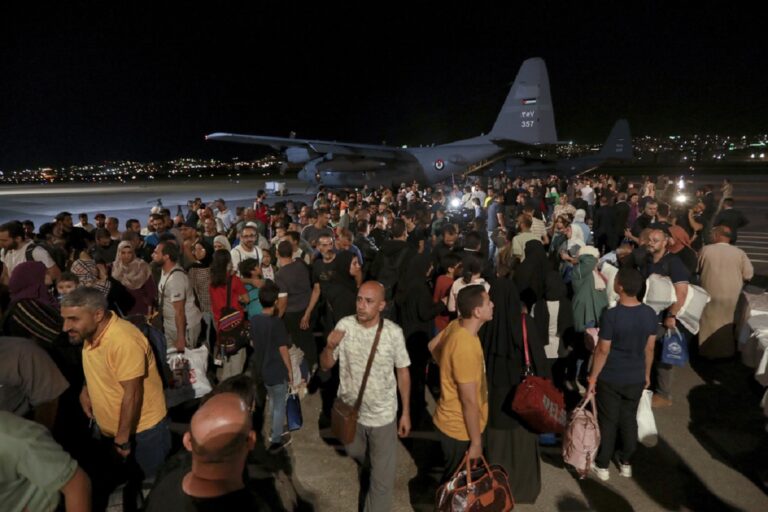 Σουδάν: Επιχειρήσεις απεγκλωβισμού υπηκόων ξένων χωρών – Στο Τζιμπουτί οι πρώτοι Έλληνες