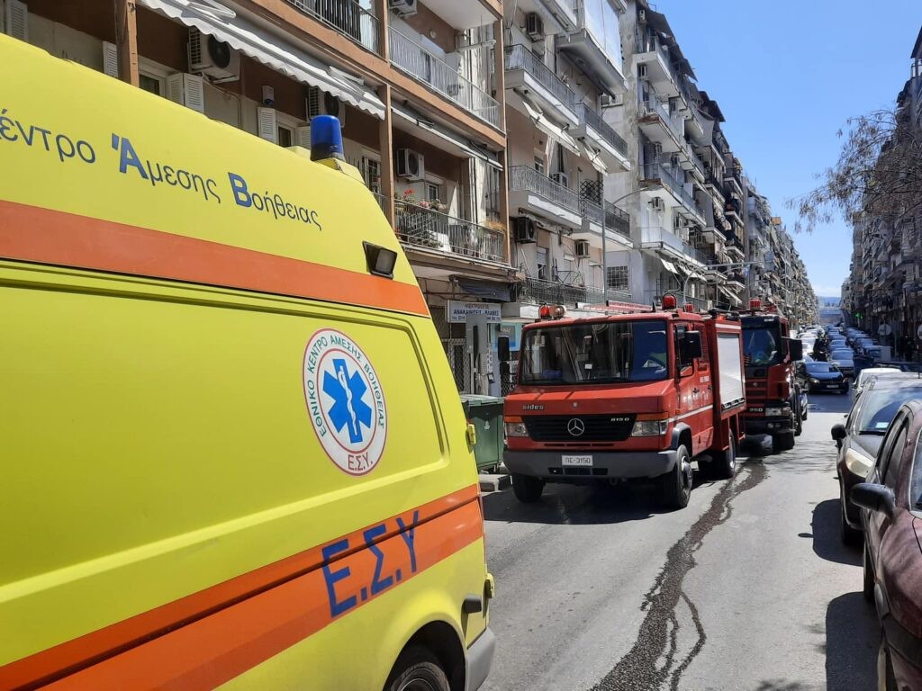 Θεσσαλονίκη: Φιάλη υγραερίου εξερράγη σε διαμέρισμα – Τρεις τραυματίες