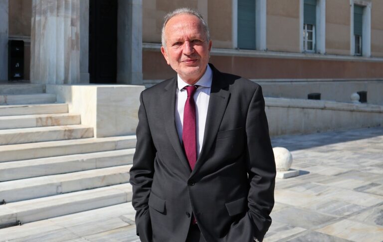 Αναφορά Αθ. Λιούπη για την πρόσβαση ατόμων με αναπηρία όρασης στην ενημέρωση