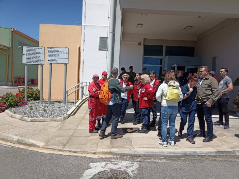 Μεγάλη άσκηση για φωτιά στο εργοστάσιο της ΔΕΗ στη Νότια Ρόδο (φωτο και βίντεο)