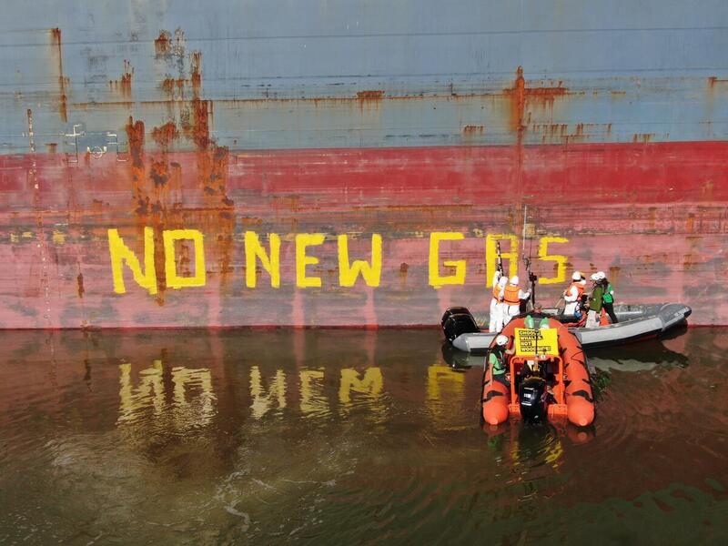 "No New Gas" - Protest in Brake"No New Gas" - Protest in Brake