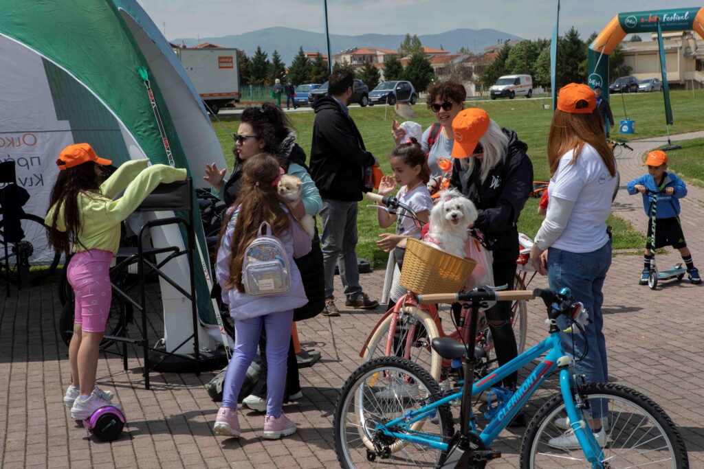 Μέρες ποδηλάτου στην Πτολεμαΐδα στο ΔΕΗ e-bike Festival (photos)