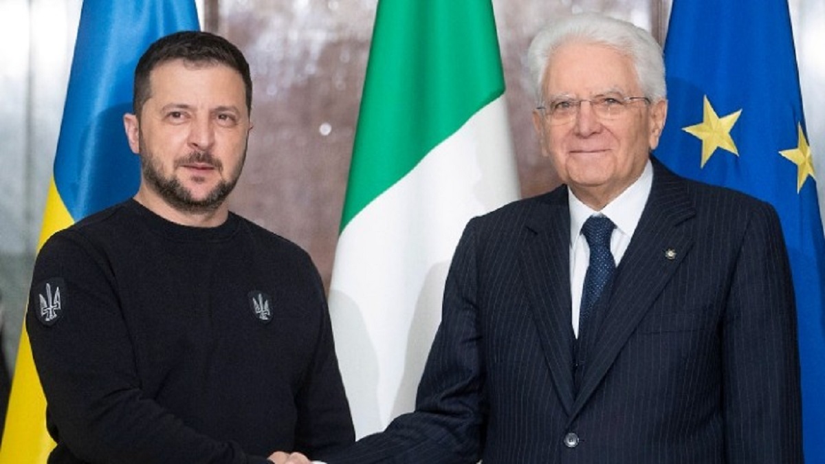 «Είμαστε πλήρως στο πλευρό σας», είπε ο Ιταλός πρόεδρος της Δημοκρατίας στον Β. Ζελένσκι