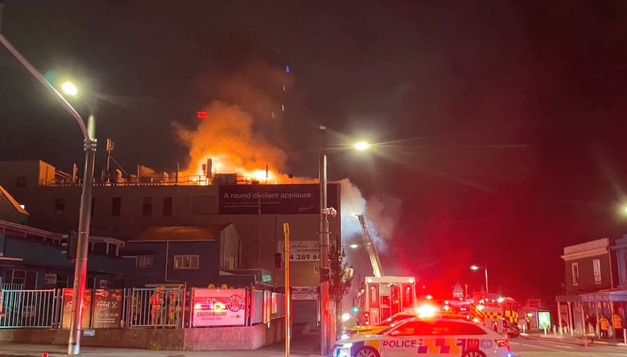 Τραγωδία στη Νέα Ζηλανδία: Τουλάχιστον έξι νεκροί από πυρκαγιά σε ξενοδοχείο στην Ουέλιγκτον