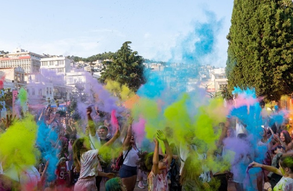 Το φεστιβάλ χρωμάτων ταξιδεύει στα Ιωάννινα!