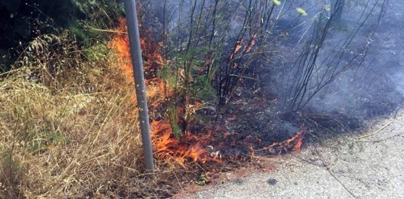 Δράμα: Πρόστιμο 400 ευρώ για κάψιμο ξερών χόρτων