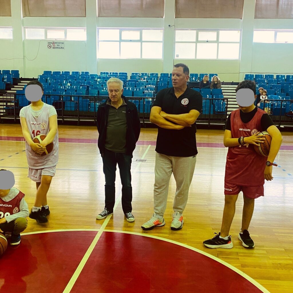 Ν. Παπαπέτρος: Αξιέπαινη πρωτοβουλία η ομάδα μπάσκετ Red Special Team