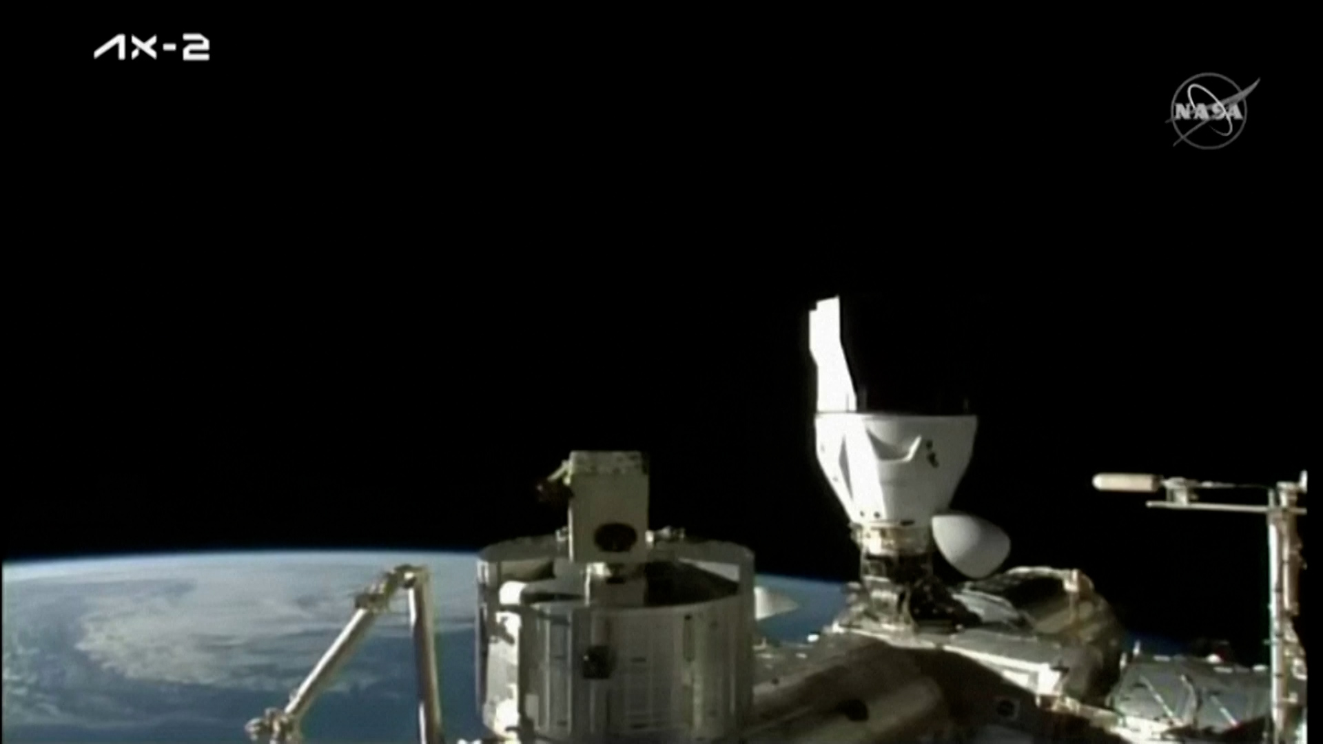 Η ιδιωτική αποστολή Axiom προσδέθηκε στον Διεθνή Διαστημικό Σταθμό (video)