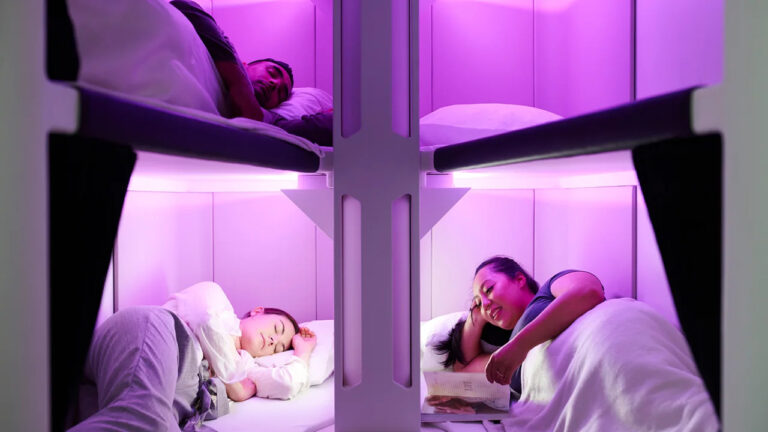 Η αεροπορική εταιρεία Air New Zealand αποκαλύπτει την τιμή των νέων θαλάμων ύπνου στην οικονομική θέση