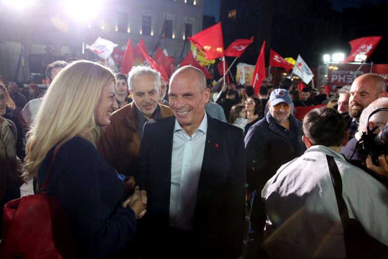 Γ. Βαρουφάκης: Ρήξη και όχι εναλλαγή εντός του μνημονιακού τόξου