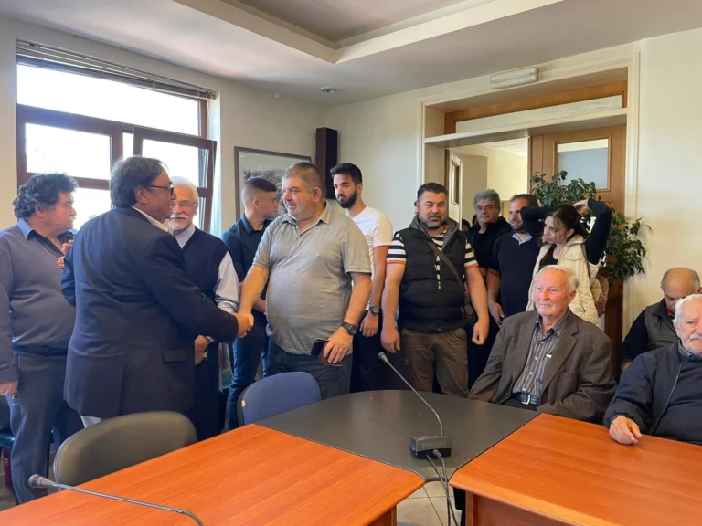 “Αποκόρωνας – Νέα Αρχή”: Ο Κώστας Γύπαρης παρουσίασε το συνδυασμό του