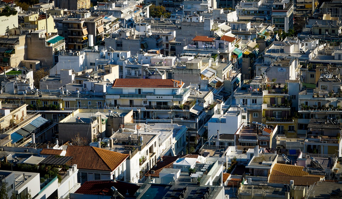 Πρόγραμμα «Σπίτι μου»: Μεσίτης εξηγεί την δυστοκία στην ανεύρεση των κατάλληλων κατοικιών