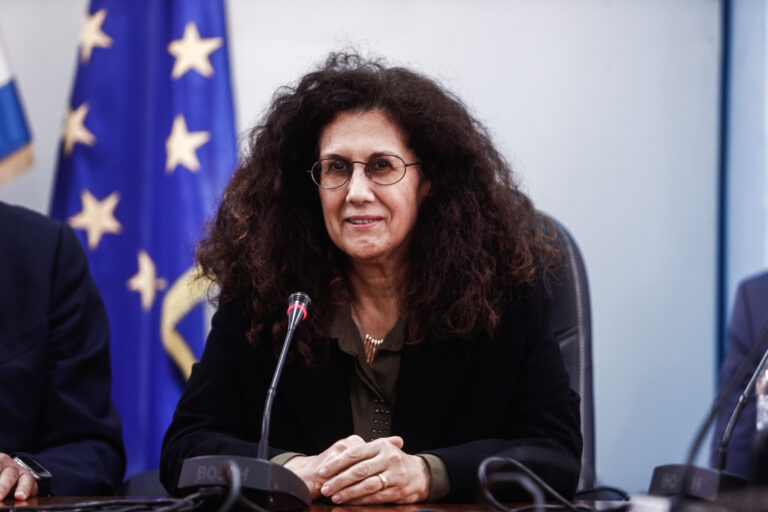Η κατανομή του ραδιοτηλεοπτικού χρόνου και η εκλογική χρηματοδότηση των κομμάτων στο επίκεντρο της διευρυμένης Διακομματικής Επιτροπής