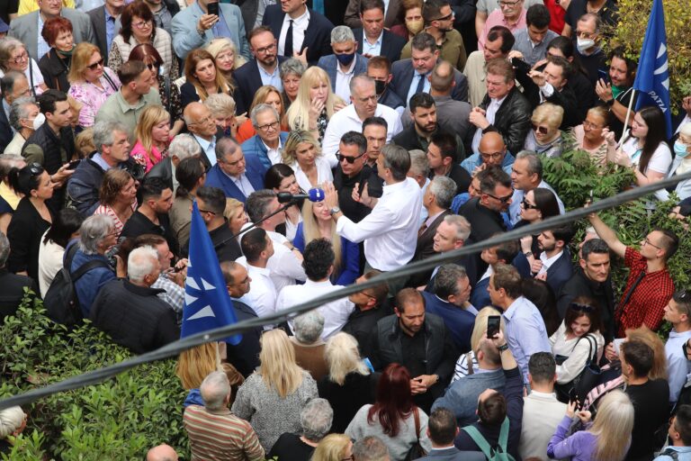 Τα διλήμματα της κάλπης – Πόλωση και αντιπαραθέσεις λίγο πριν την κρίσιμη αναμέτρηση