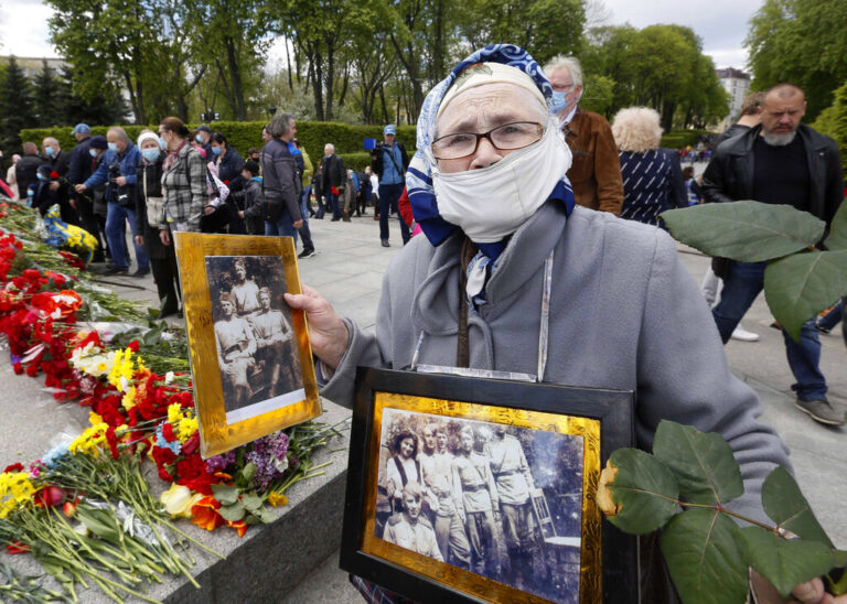 Β. Ζελένσκι: Η Ρωσία θα ηττηθεί «όπως ο ναζισμός» – Ημέρα της Ευρώπης η 8η Μαΐου