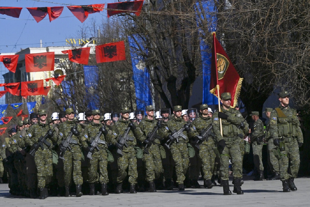 Κόσοβο: Καταδίκη Μακρόν για «παραβίαση των συμφωνηθέντων από τους Αλβανόφωνους»